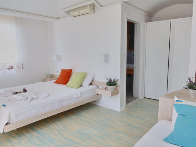Lefkofris-Otel-Bozcaada-Standart-Odalar (4)